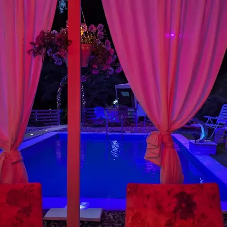 Nature Neno Alpstuga *